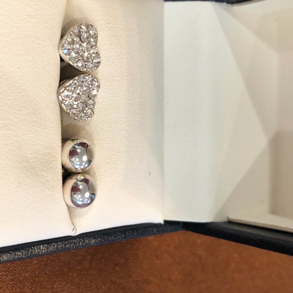 Hudson's Bay Heart Sparkle Stud and Silver Stud Set. - Picture 3 of 4